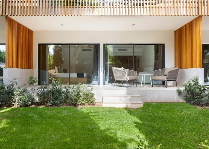 Las Gaviotas Suites Hotel&Spa
